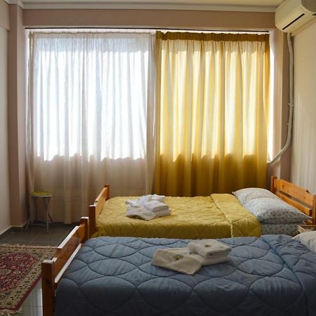 Eleni-Apartments Thessaloniki Buitenkant foto