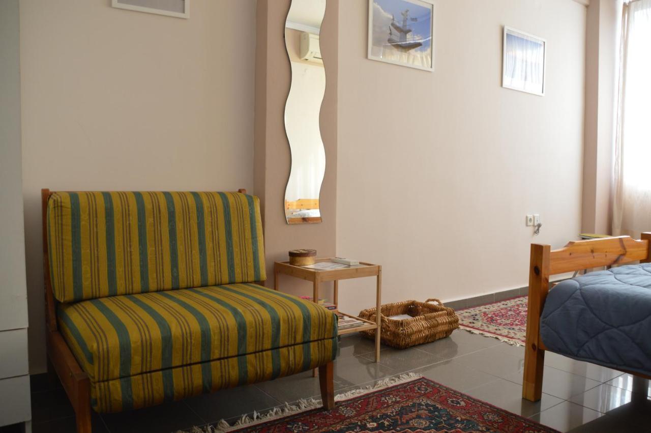 Eleni-Apartments Thessaloniki Buitenkant foto